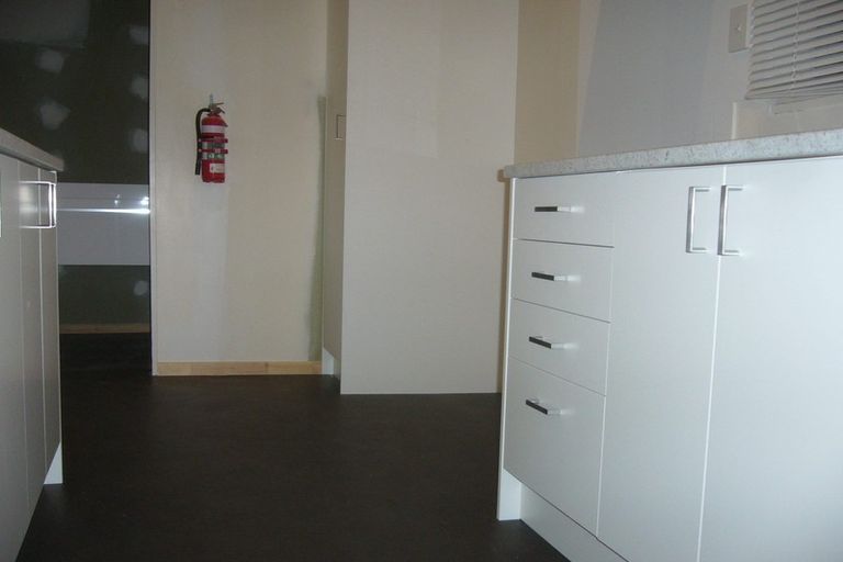 Photo of property in 16-18 Levy Street, Mount Victoria, Wellington, 6011