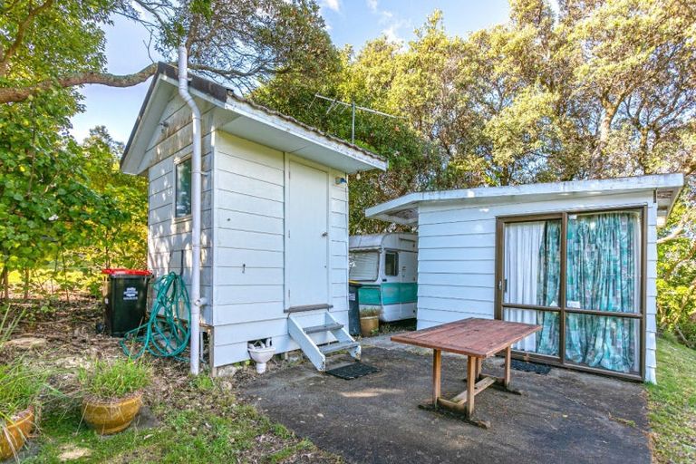Photo of property in 160 Bambury Place, Onemana, Whangamata, 3691
