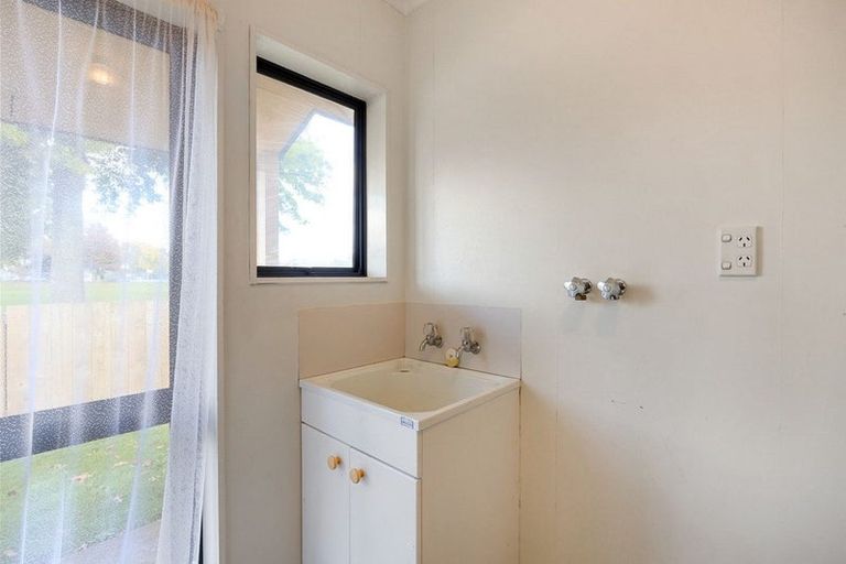 Photo of property in 57b Williams Street, Cambridge, 3434