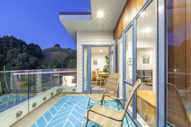 Photo of property in 105 Waterfall Road, Paraparaumu, 5032