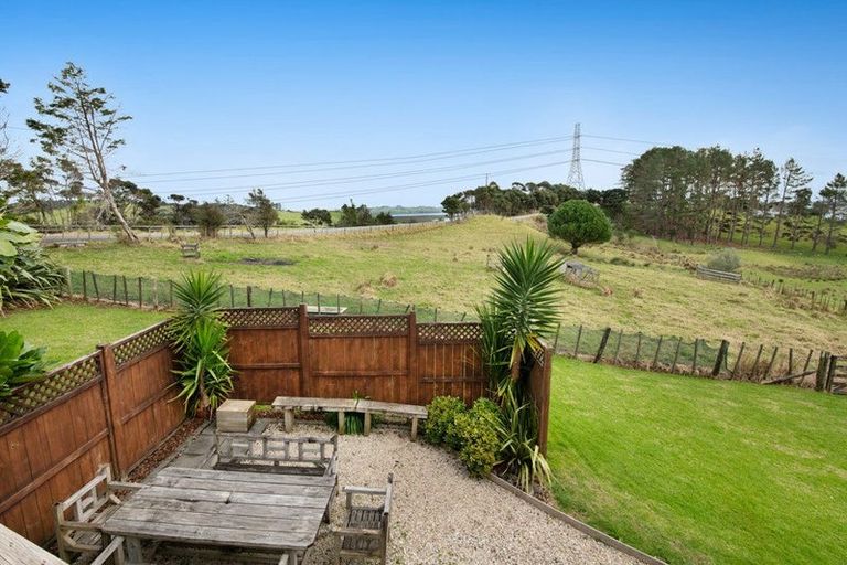 Photo of property in 5 Onewhero Road, Kaukapakapa, Warkworth, 0984