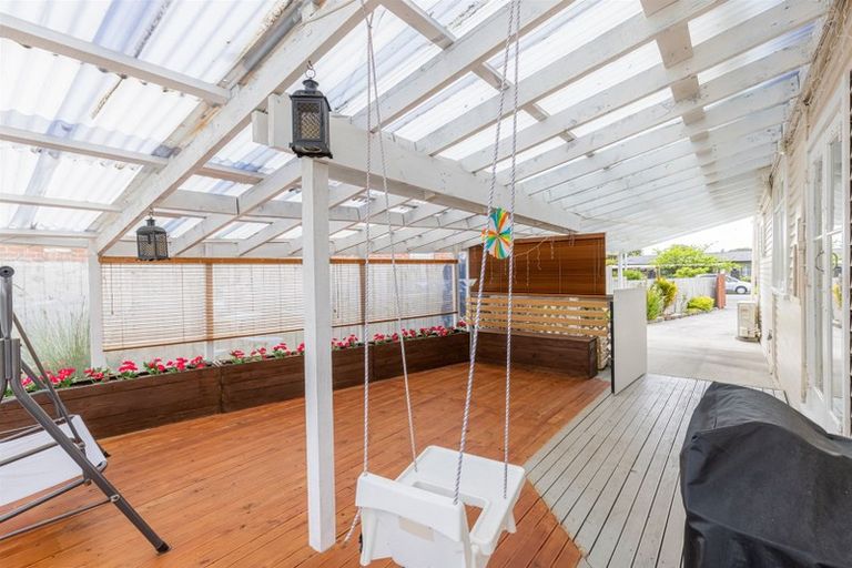 Photo of property in 4 Viola Avenue, Mangere East, Auckland, 2024