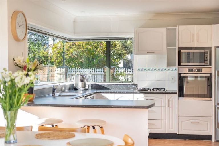 Photo of property in 70 Samwell Drive, Whitby, Porirua, 5024