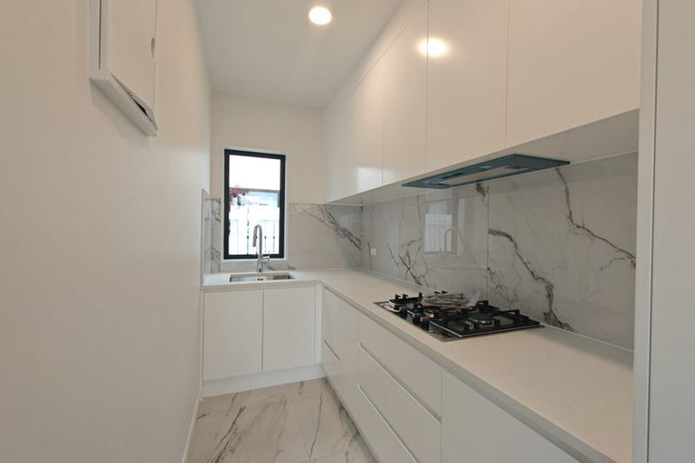 Photo of property in 1 Pukeko Road, Hobsonville, Auckland, 0616