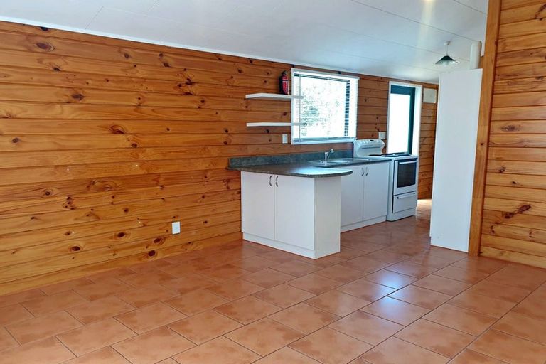 Photo of property in 14 Redwing Street, Browns Bay, Auckland, 0630