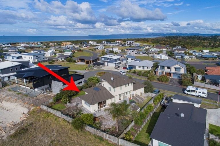 Photo of property in 43 Tuturu View, Ruakaka, 0116