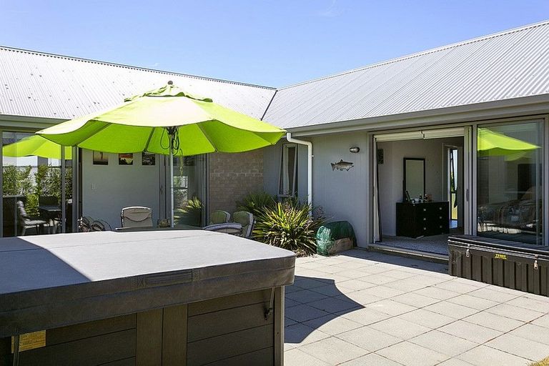 Photo of property in 11 Royal Coachman Drive, Nukuhau, Taupo, 3330