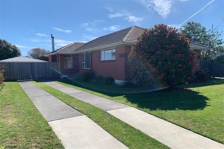 Photo of property in 7 Grahams Road, Ilam, Christchurch, 8041