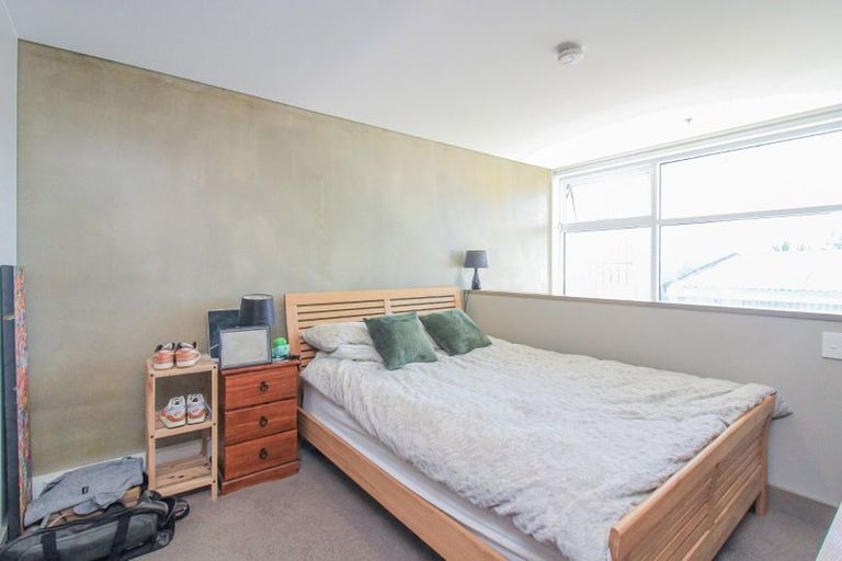 Photo of property in Canvas Apartments, 4/307 Willis Street, Te Aro, Wellington, 6011