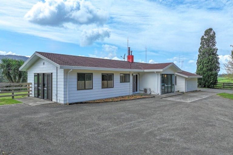 Photo of property in 10 Farrelly Road, Waikino, Waihi, 3682