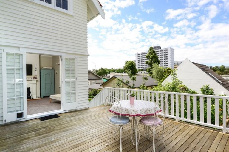 Photo of property in 156 Pembroke Street, Hamilton Lake, Hamilton, 3204