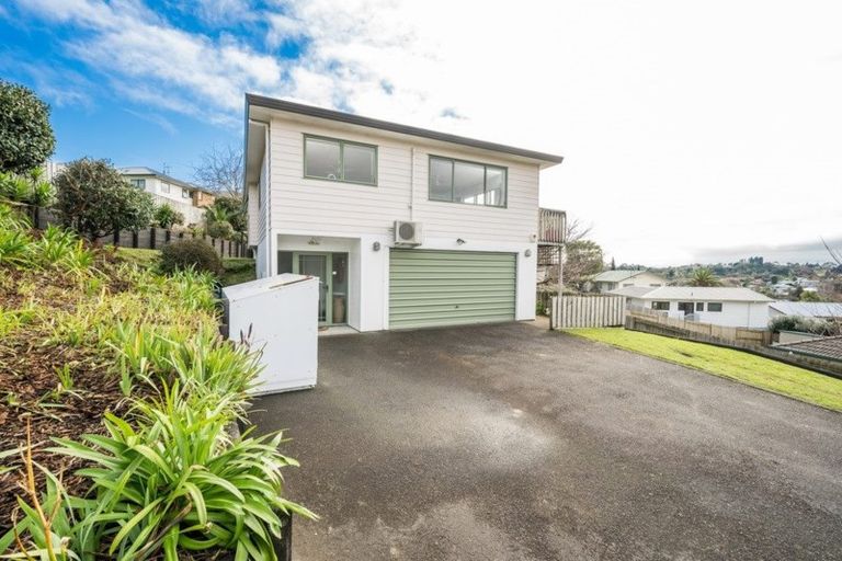 Photo of property in 25 Poike Road, Hairini, Tauranga, 3112