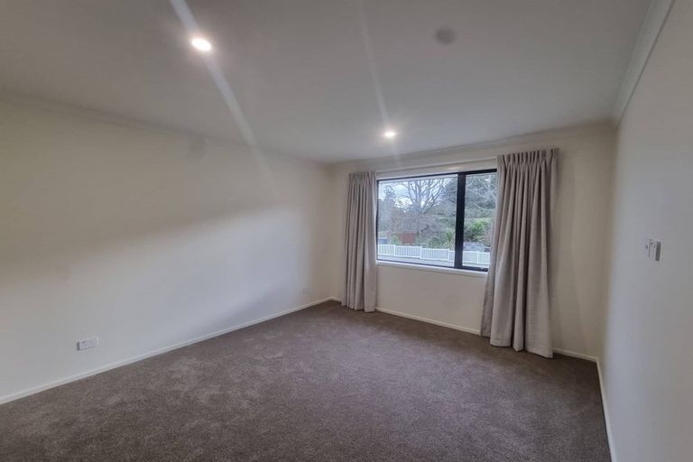 Photo of property in 24 Wautaiti Drive, Riverhead, 0820