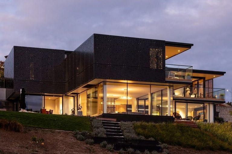 Photo of property in 4 Fairburn Place, Kaiteriteri, 7197