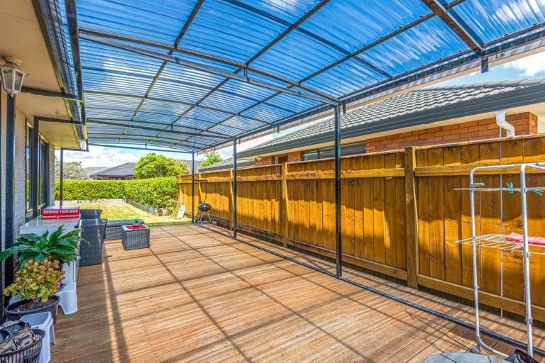 Photo of property in 9 Branigan Parade, Kelvin Grove, Palmerston North, 4414