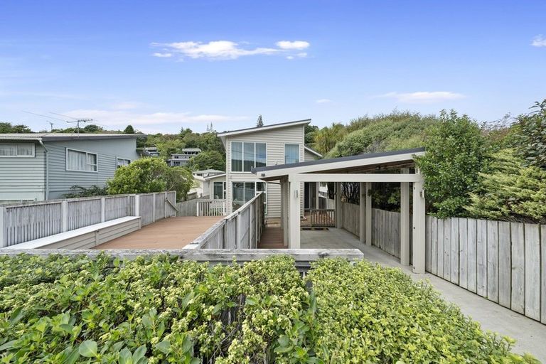 Photo of property in 9 Duncan Street, Tawa, Wellington, 5028