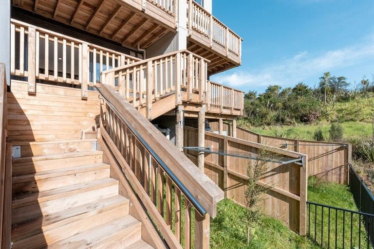 Photo of property in 28 Johns Creek Crescent, Silverdale, 0932