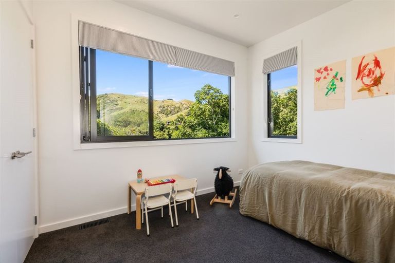 Photo of property in 114 Muri Road, Pukerua Bay, 5026