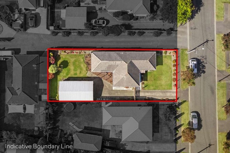 Photo of property in 5 Bideford Place, Dallington, Christchurch, 8061