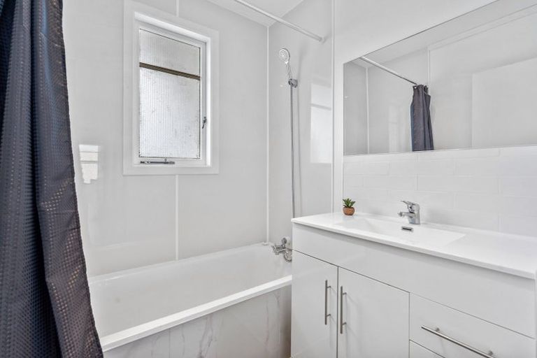 Photo of property in 5 Church Street, Onerahi, Whangarei, 0110