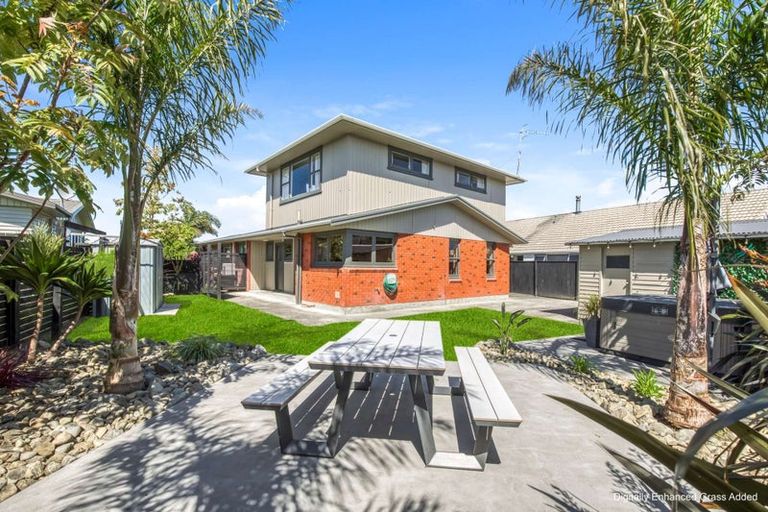 Photo of property in 39 Kennedy Drive, Levin, 5510