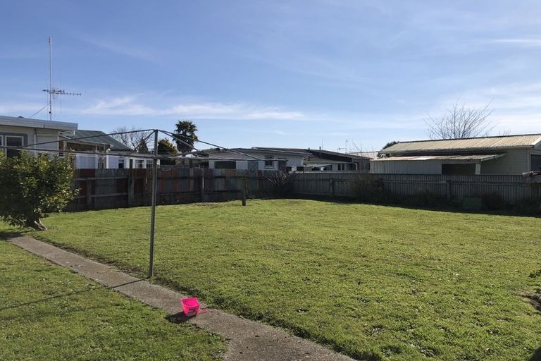 Photo of property in 37 Robinson Street, Foxton, 4814