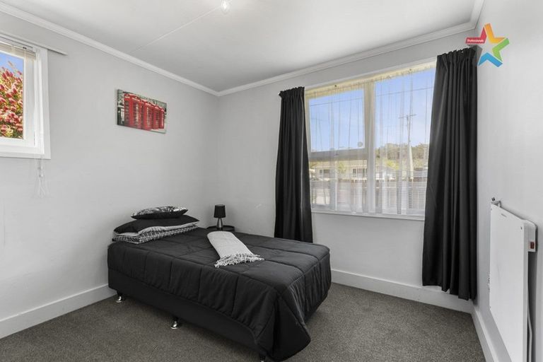 Photo of property in 36 Wellington Road, Wainuiomata, Lower Hutt, 5014