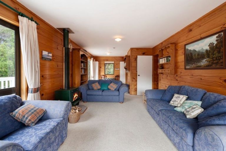 Photo of property in 30 Taringa Avenue, Kuratau, Turangi, 3381