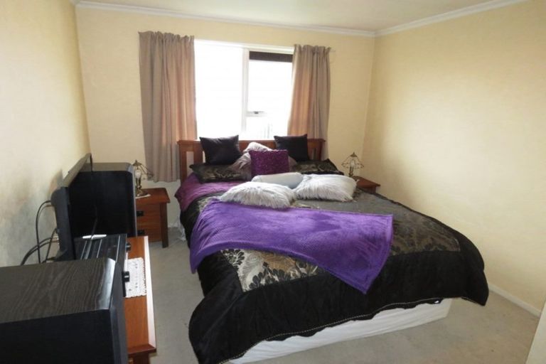 Photo of property in 74 Newbie Street, Heidelberg, Invercargill, 9812