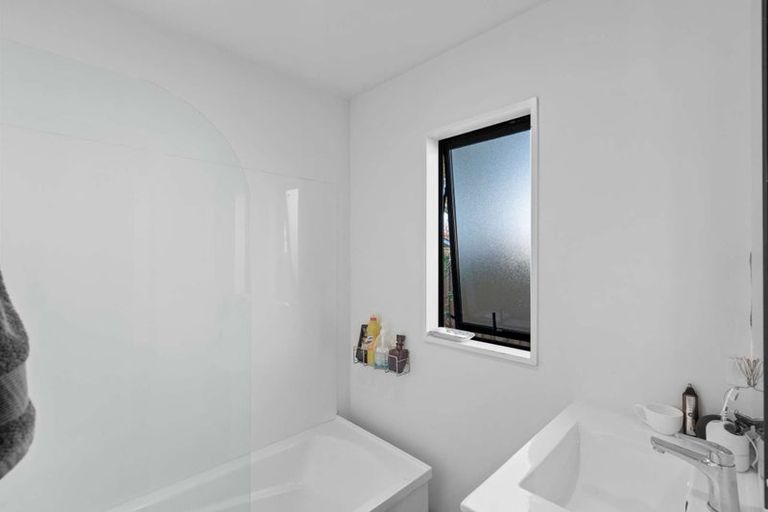 Photo of property in 8 League Lane, Phillipstown, Christchurch, 8011