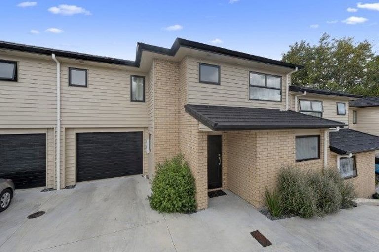 Photo of property in 2/3 Manning Street, Hamilton Central, Hamilton, 3204