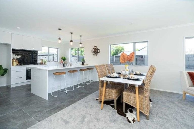 Photo of property in 3/7 Rutherford Street, Chedworth, Hamilton, 3210