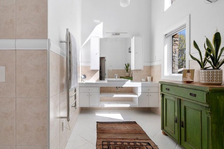 Photo of property in 3 Grey Street, Martinborough, 5711