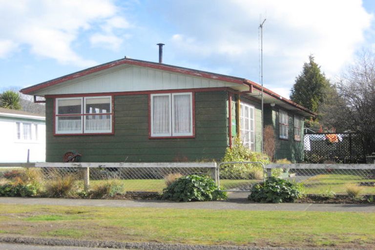 Photo of property in 39 Patikura Place, Turangi, 3334