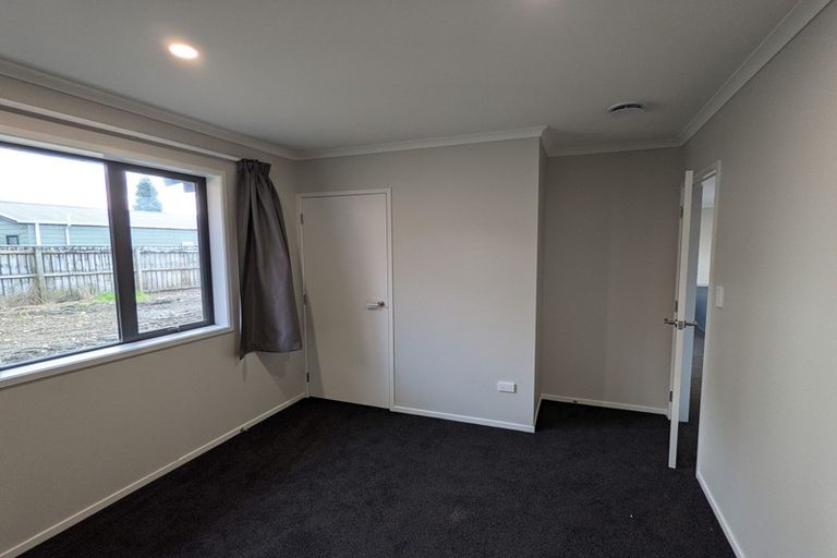 Photo of property in 5a Mckenzie Street, Levin, 5510