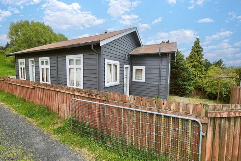 Photo of property in 4 Penrich Street, Abbotsford, Dunedin, 9018