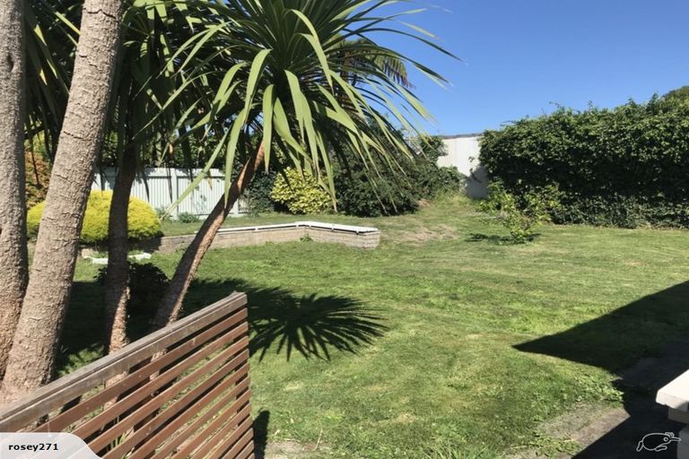Photo of property in 33 Kiwi Street, Alicetown, Lower Hutt, 5010