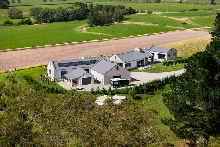 Photo of property in 83 Charles Robert Drive, Kahutara, 5771