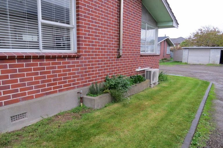 Photo of property in 2/342 College Street, West End, Palmerston North, 4410