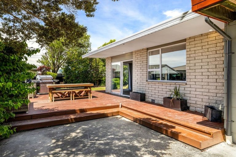 Photo of property in 28 Sapphire Street, Casebrook, Christchurch, 8051