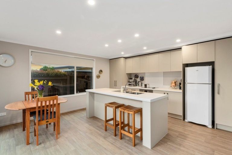 Photo of property in 15 Capstan Close, Pyes Pa, Tauranga, 3112