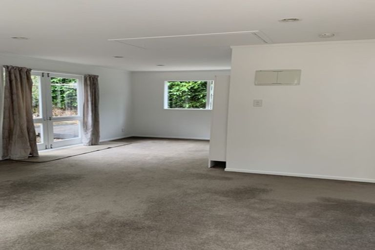 Photo of property in 6a Channel View Road, Campbells Bay, Auckland, 0630