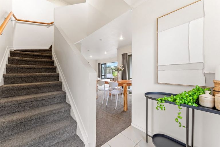 Photo of property in 21 Midshipman Court, Gulf Harbour, Whangaparaoa, 0930