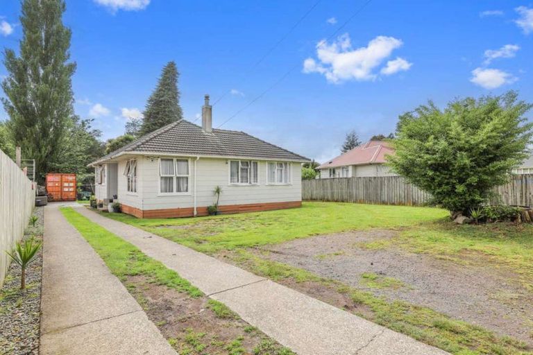 Photo of property in 33 Bellingham Crescent, Fordlands, Rotorua, 3015