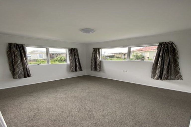 Photo of property in 34a Sherwood Road, Onerahi, Whangarei, 0110
