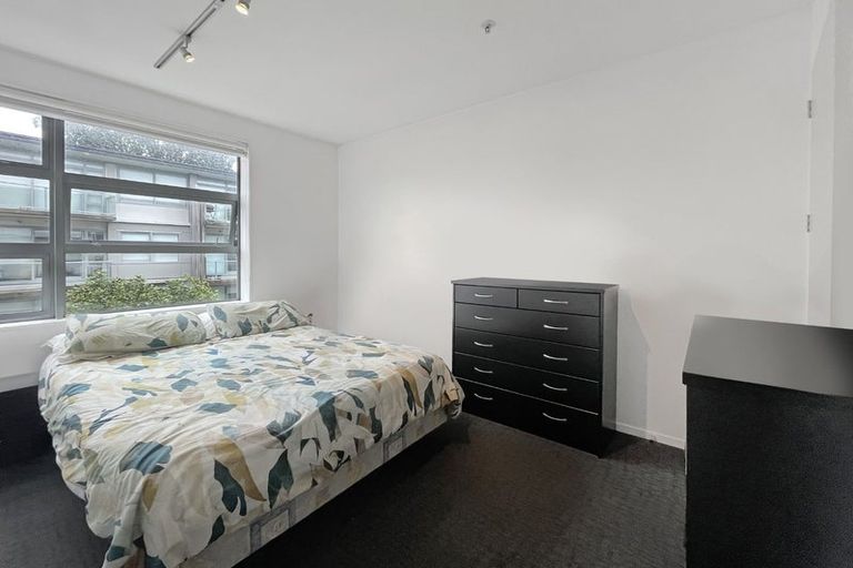 Photo of property in Revolucion Apartments, 303n/28 Torrens Terrace, Mount Cook, Wellington, 6011