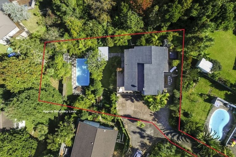 Photo of property in 26 Macnay Way, Murrays Bay, Auckland, 0630