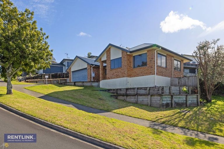 Photo of property in 91 Osprey Drive, Welcome Bay, Tauranga, 3112