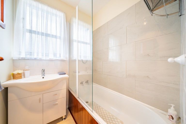 Photo of property in 64 Shakespeare Avenue, Trentham, Upper Hutt, 5018