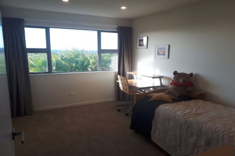 Photo of property in 28 Woodlau Rise, Huntsbury, Christchurch, 8022